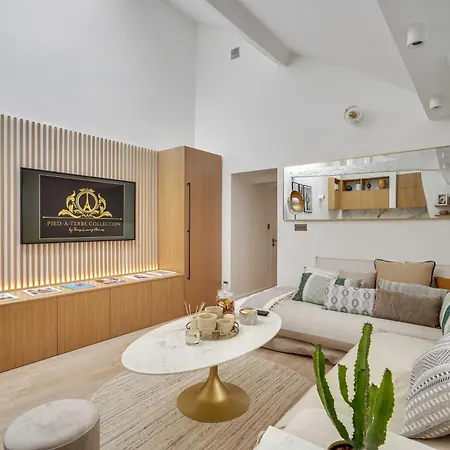 Amazing Historical Parisien Loft Next To Louvre Area - 4 *